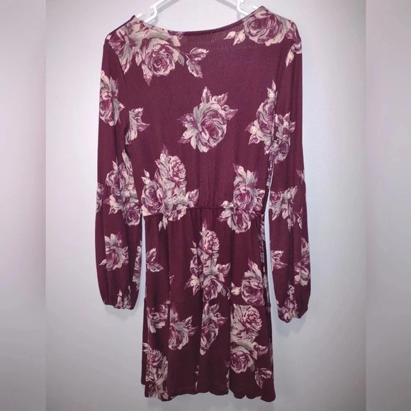Altar'd State Boho Floral V-neck Dress Womens Size Medium NWT Cottagecore - Picture 2 of 4